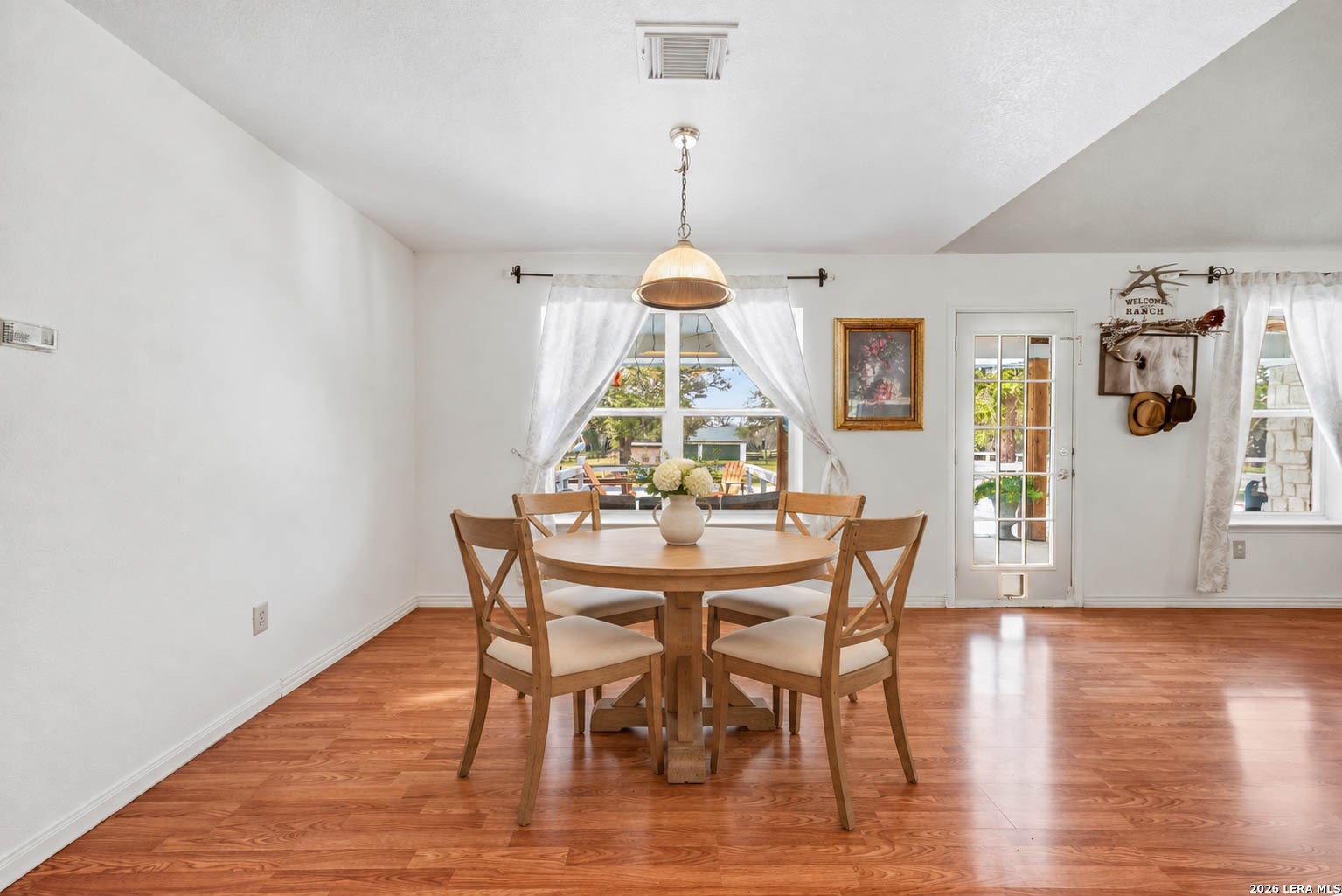 837 Paddy Floresville TX 78114