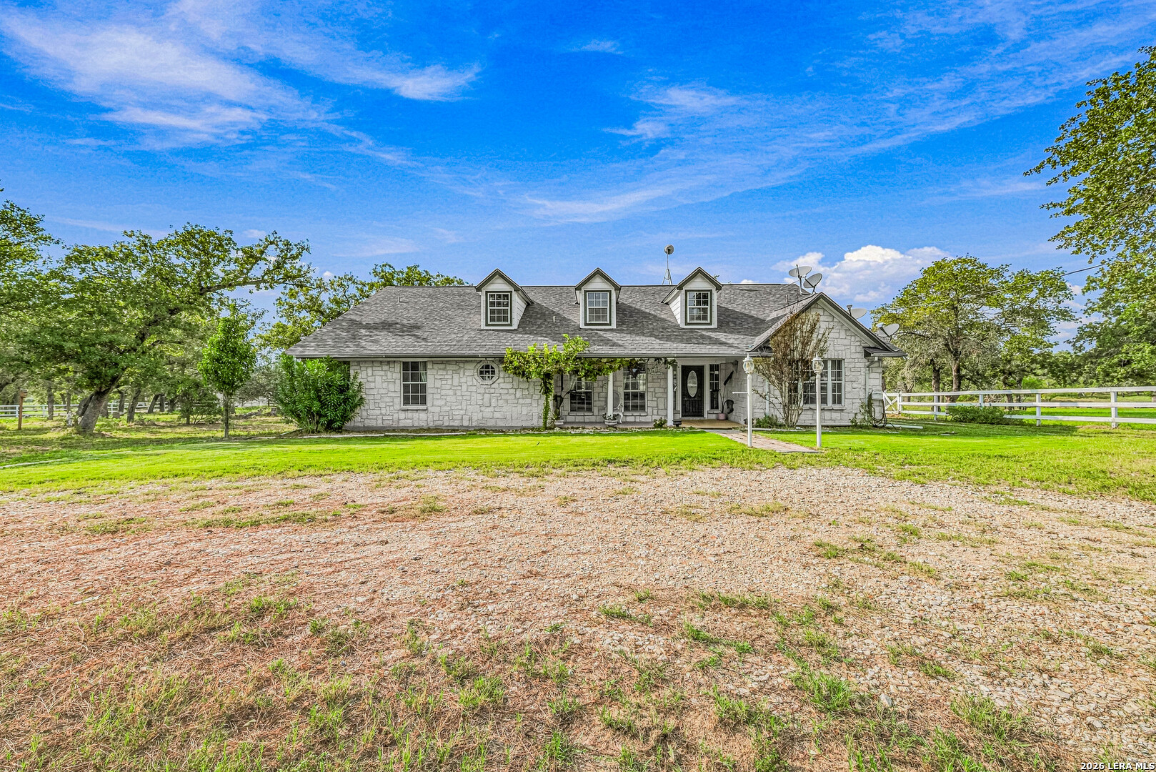 837 Paddy Floresville TX 78114