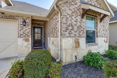 1248 Loma New Braunfels TX 78132