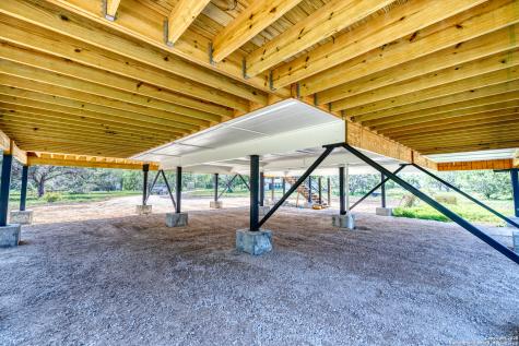 132 Sherman Lane Leakey TX 78873