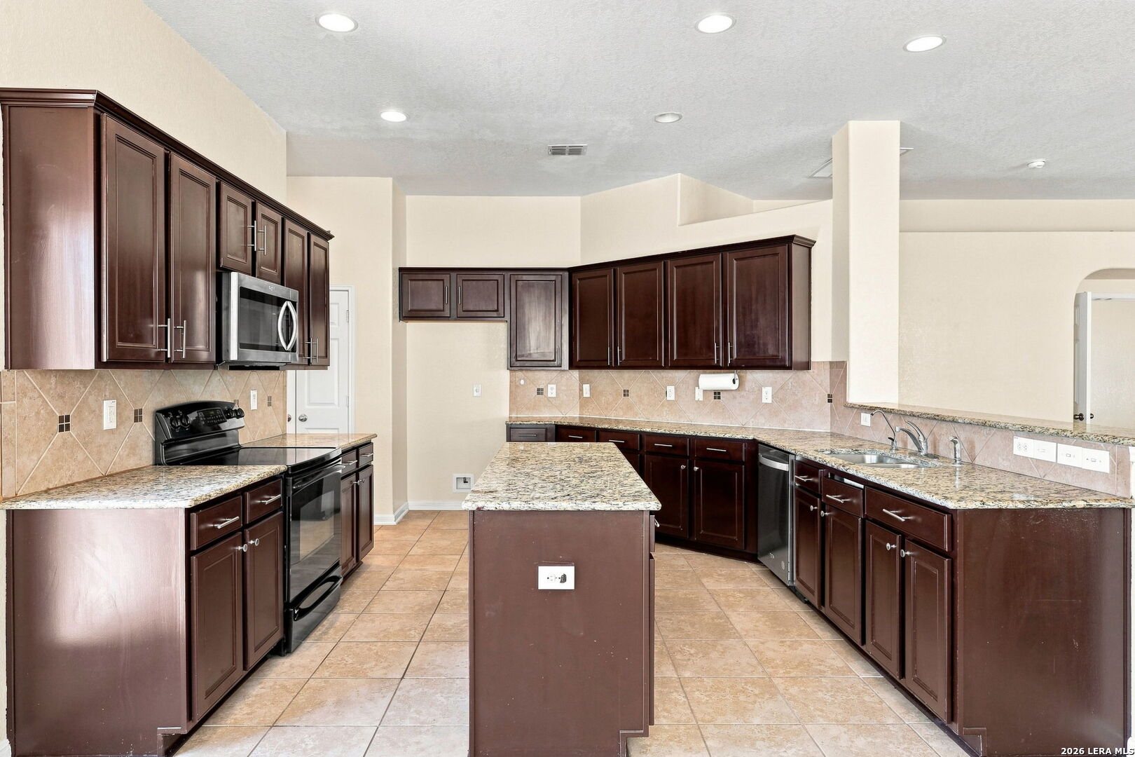 5310 Gemsbuck Chase San Antonio TX 78251