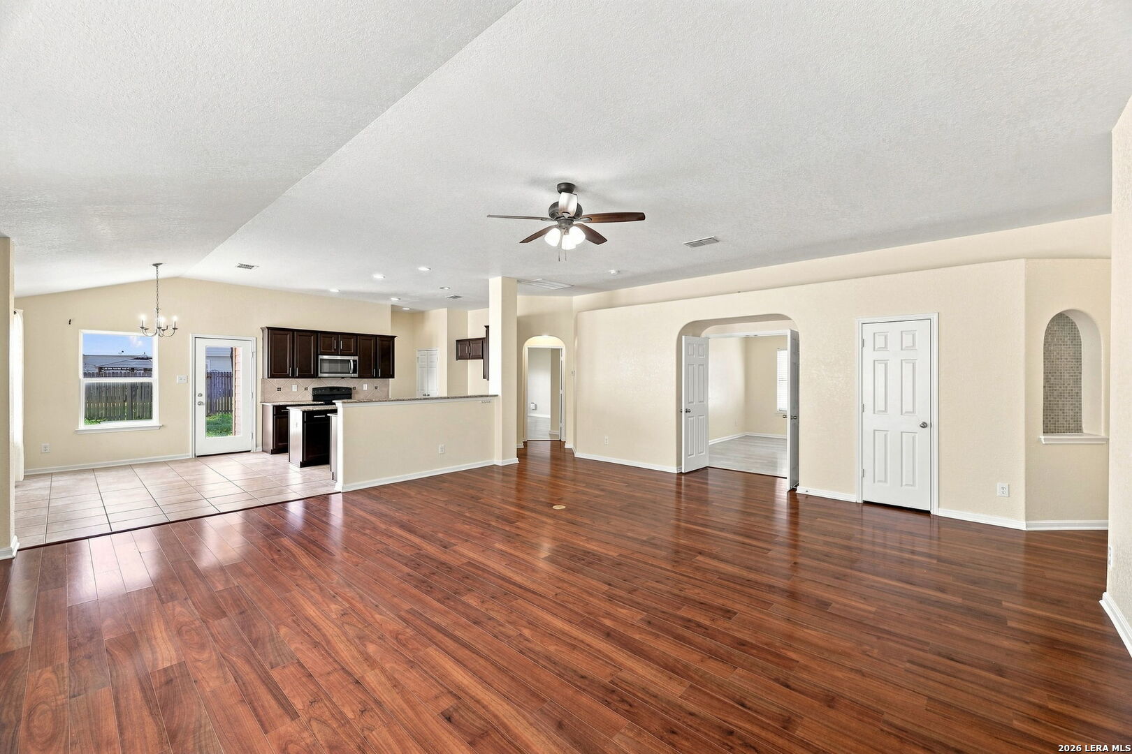 5310 Gemsbuck Chase San Antonio TX 78251