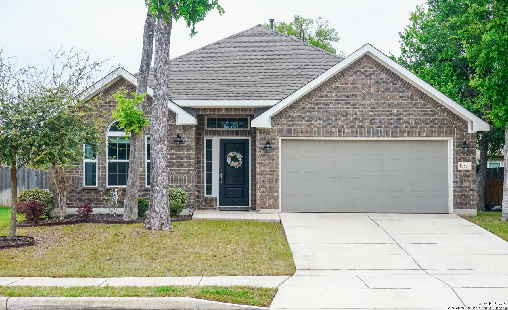 10309 Hoot Owl Schertz TX 78154