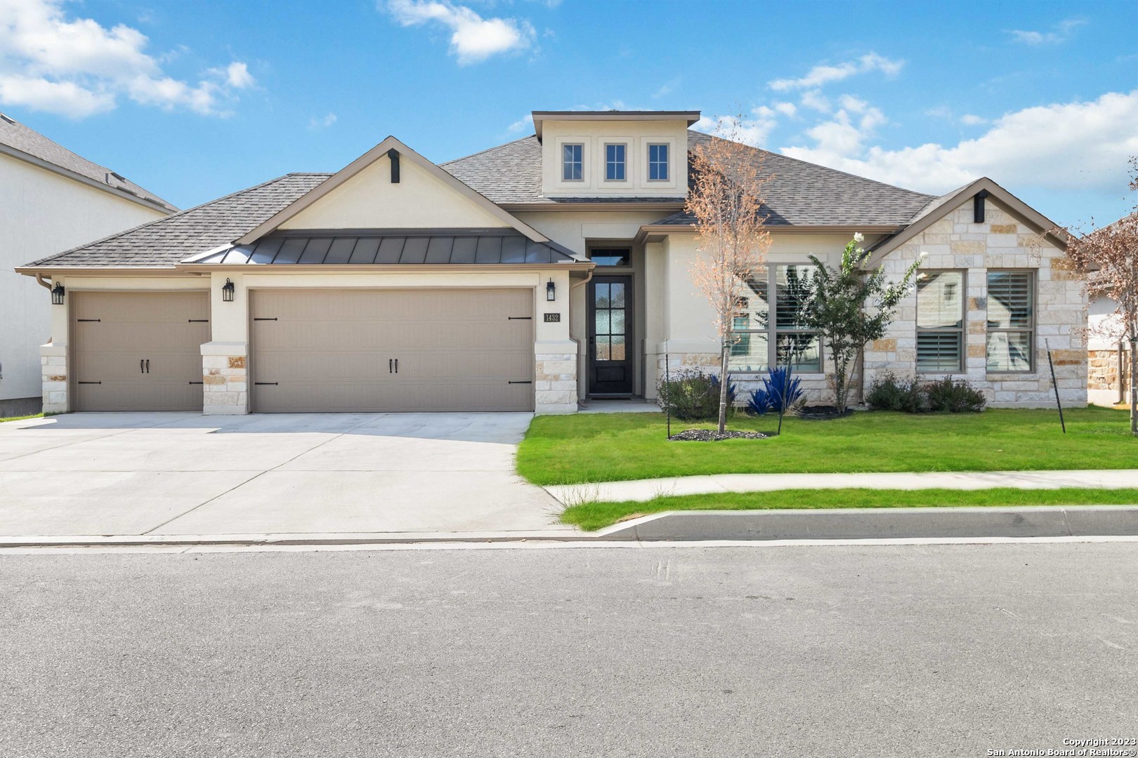 1432 Argyll Park Bulverde TX 78163