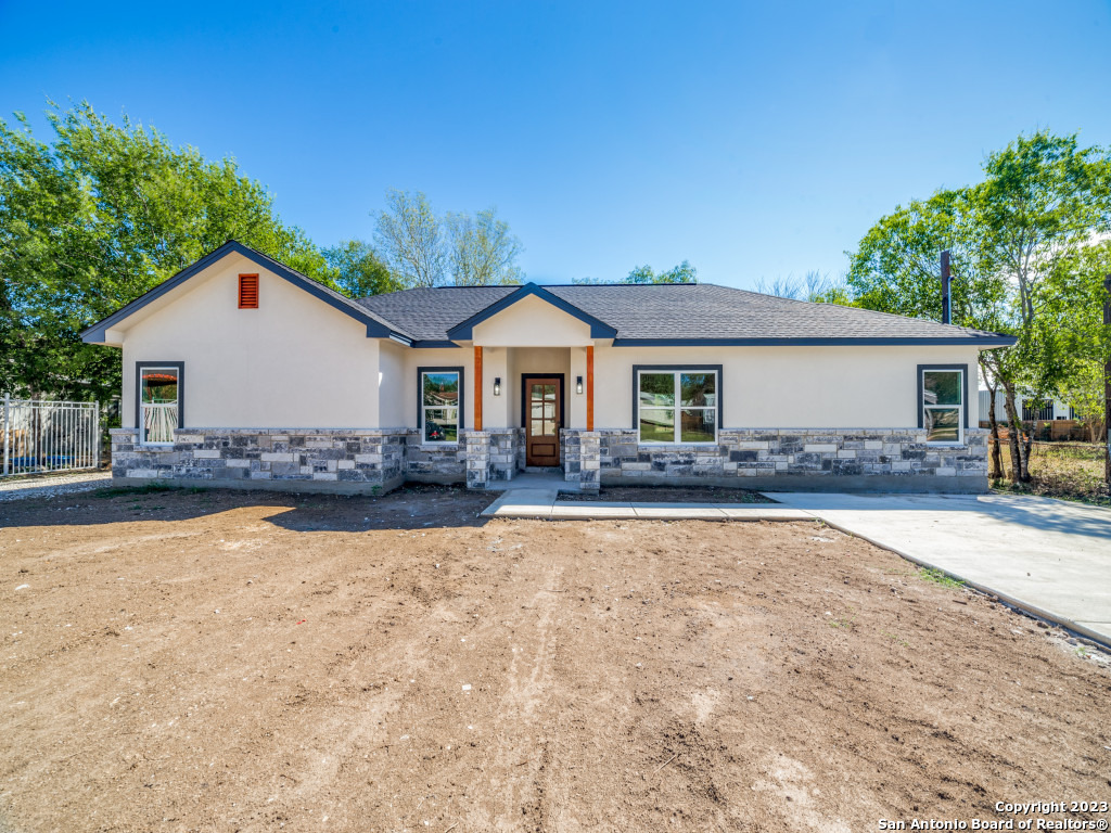 5714 Pioneer Ridge San Antonio TX 78245