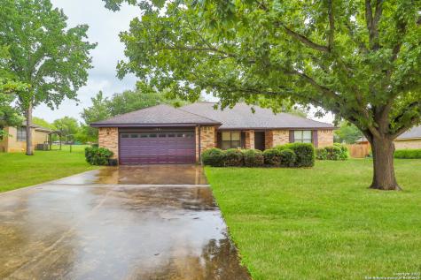 104 Whitetail Hollow Seguin TX 78155