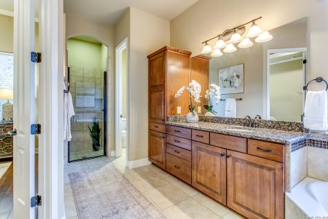 20210 Bella Glade San Antonio TX 78256