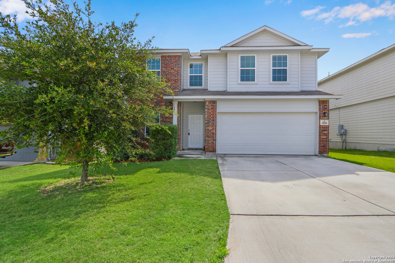 1810 Golden Maple San Antonio TX 78245