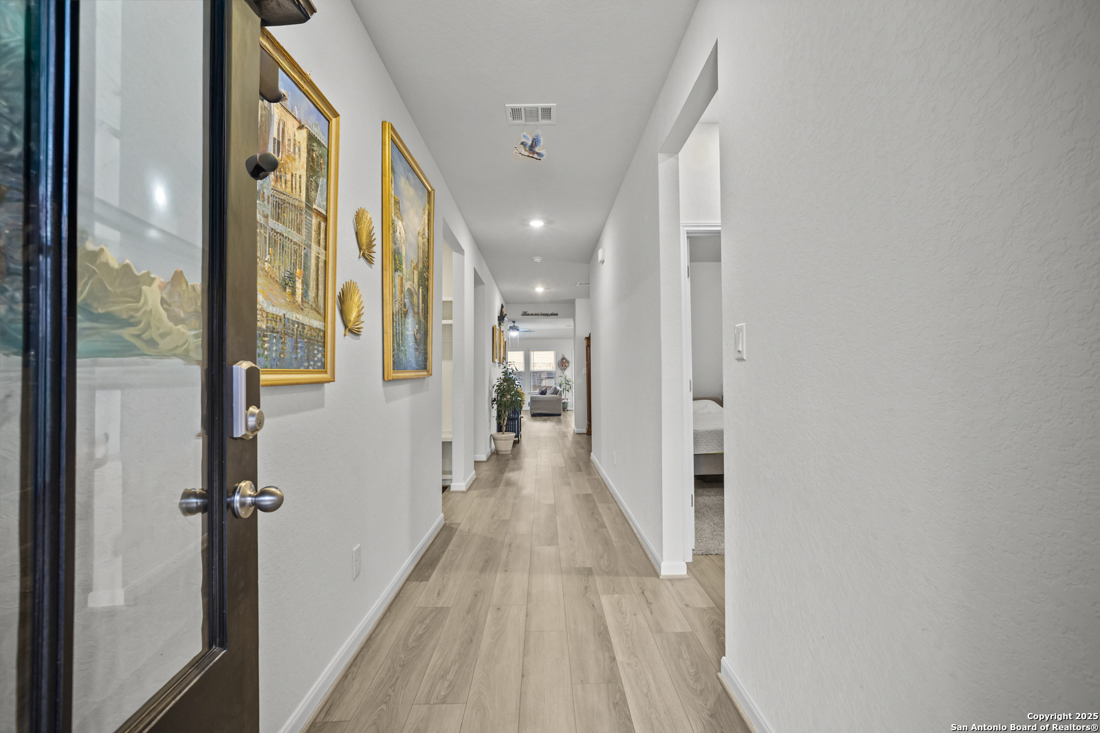 1220 Argon San Antonio TX 78245