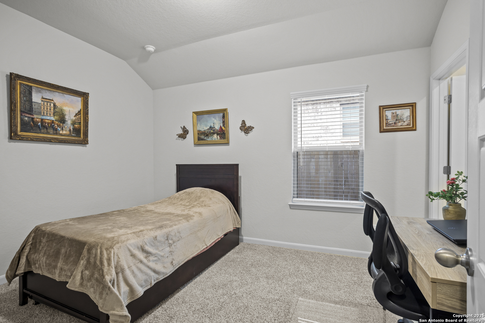 1220 Argon San Antonio TX 78245