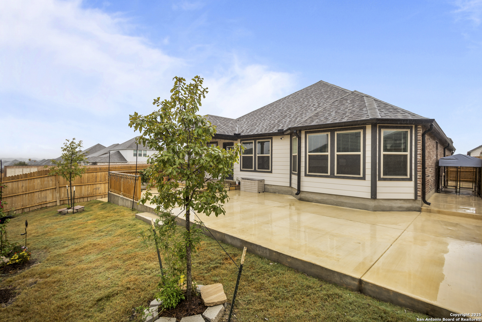 1220 Argon San Antonio TX 78245