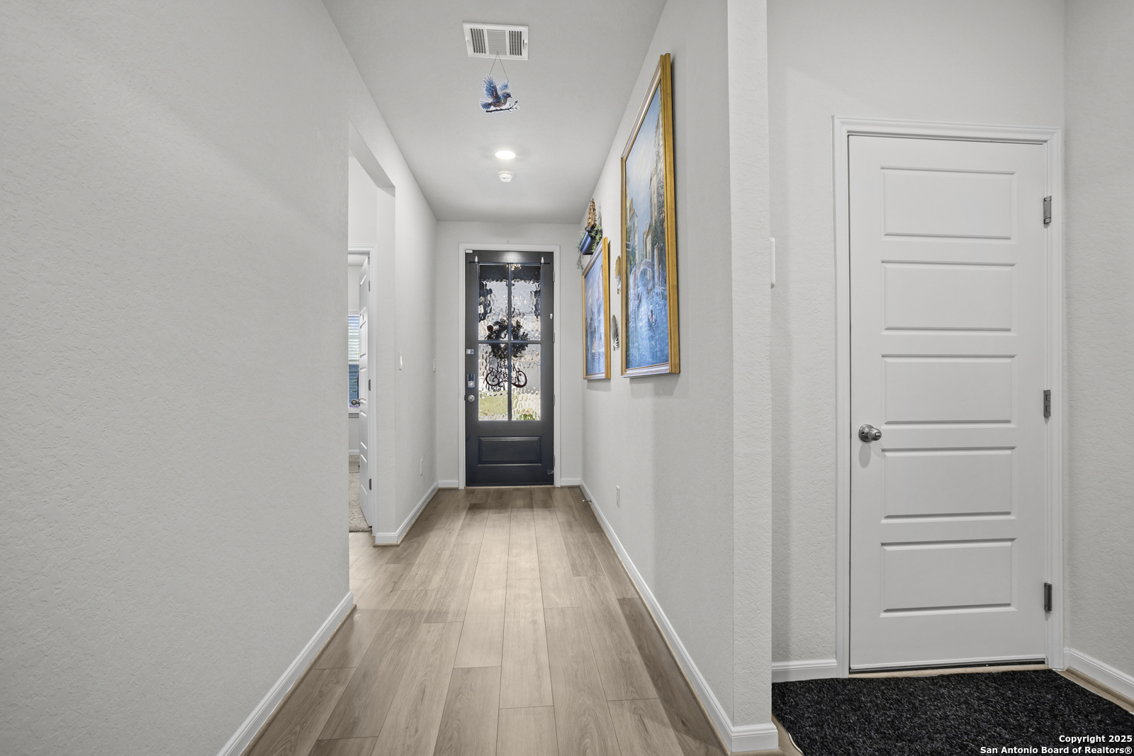 1220 Argon San Antonio TX 78245