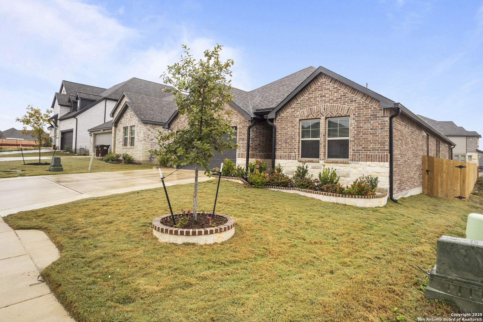 1220 Argon San Antonio TX 78245
