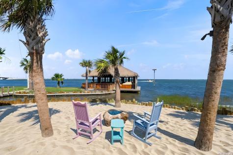 140 Bay Harbor Drive Aransas Pass TX 78336