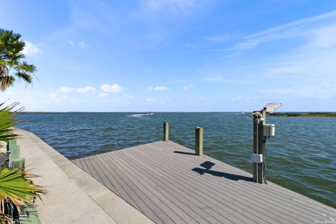 140 Bay Harbor Drive Aransas Pass TX 78336