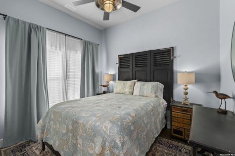 140 Bay Harbor Drive Aransas Pass TX 78336