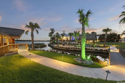 140 Bay Harbor Drive Aransas Pass TX 78336