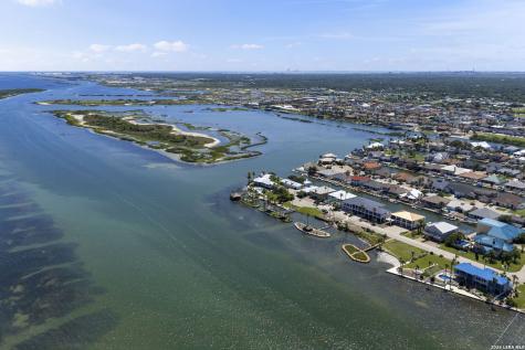 140 Bay Harbor Drive Aransas Pass TX 78336