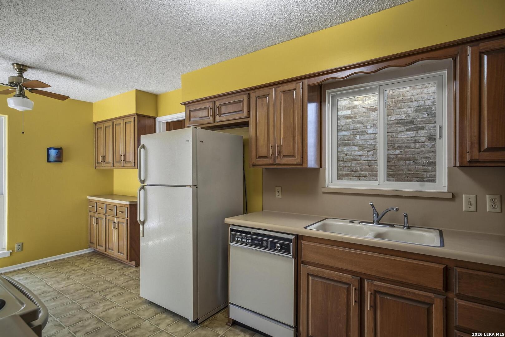 3715 Hunters Trail San Antonio TX 78230