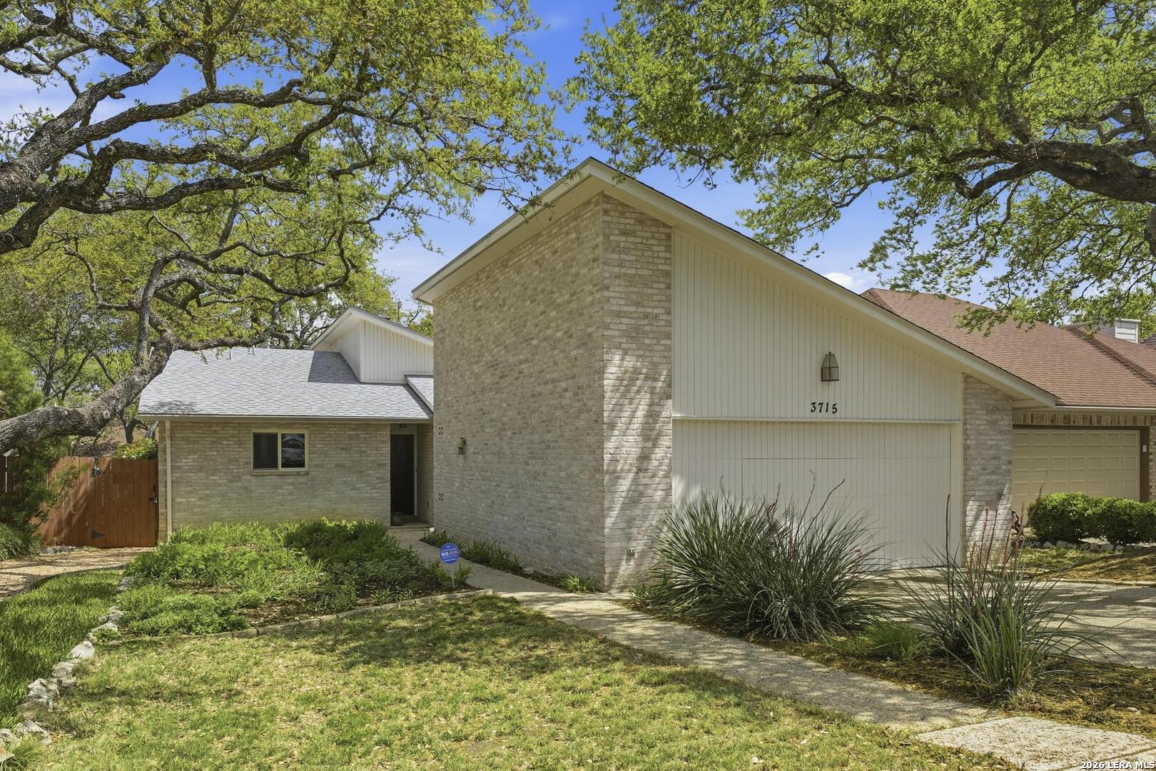 3715 Hunters Trail San Antonio TX 78230