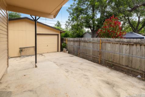 439 E French Place San Antonio TX 78212
