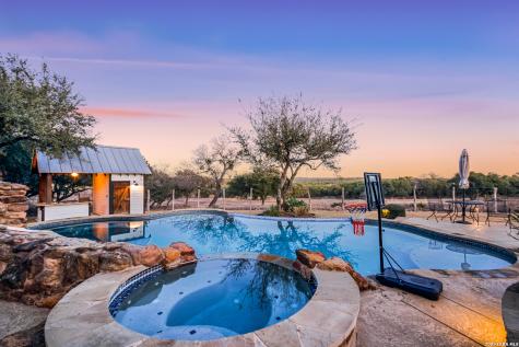 292 Fossil Ridge Boerne TX 78006