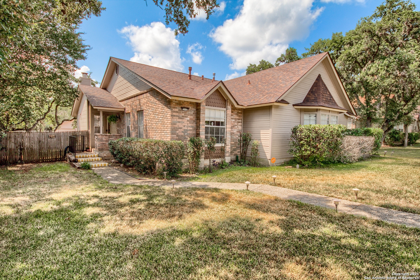 9530 Stillforest San Antonio TX 78250