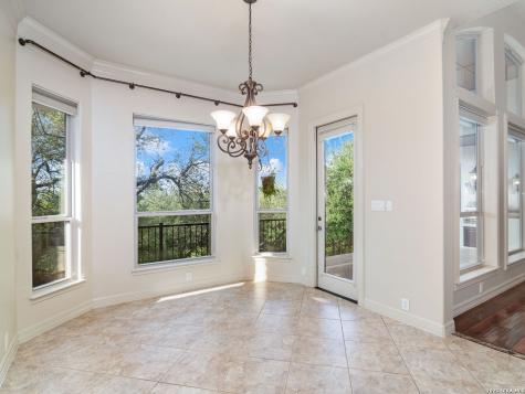 631 Sentry Hill San Antonio TX 78260