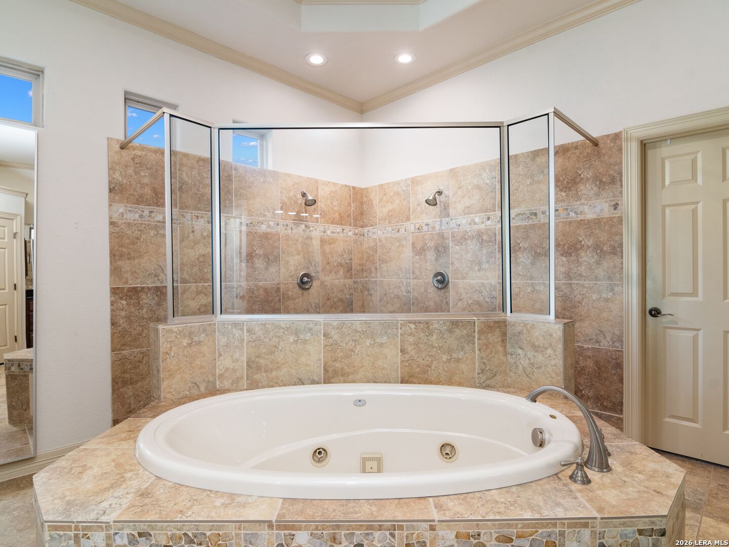 631 Sentry Hill San Antonio TX 78260