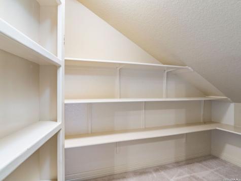 631 Sentry Hill San Antonio TX 78260