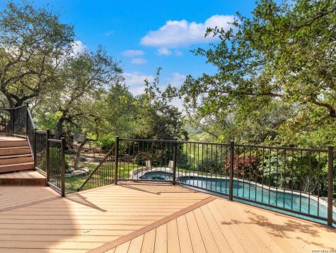 631 Sentry Hill San Antonio TX 78260