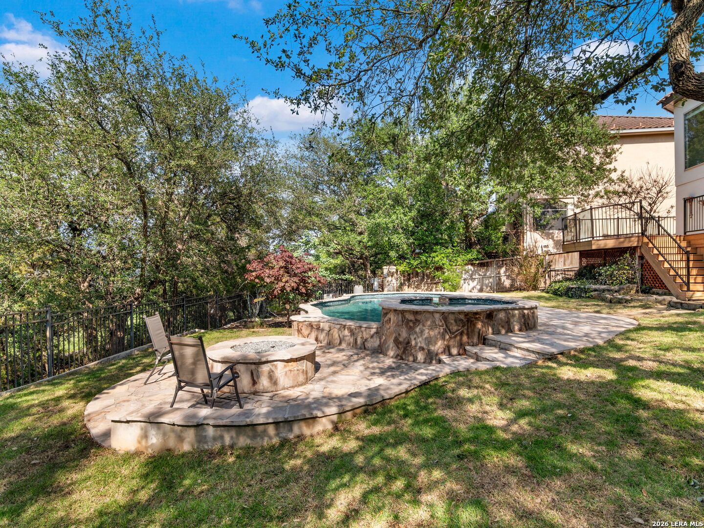 631 Sentry Hill San Antonio TX 78260