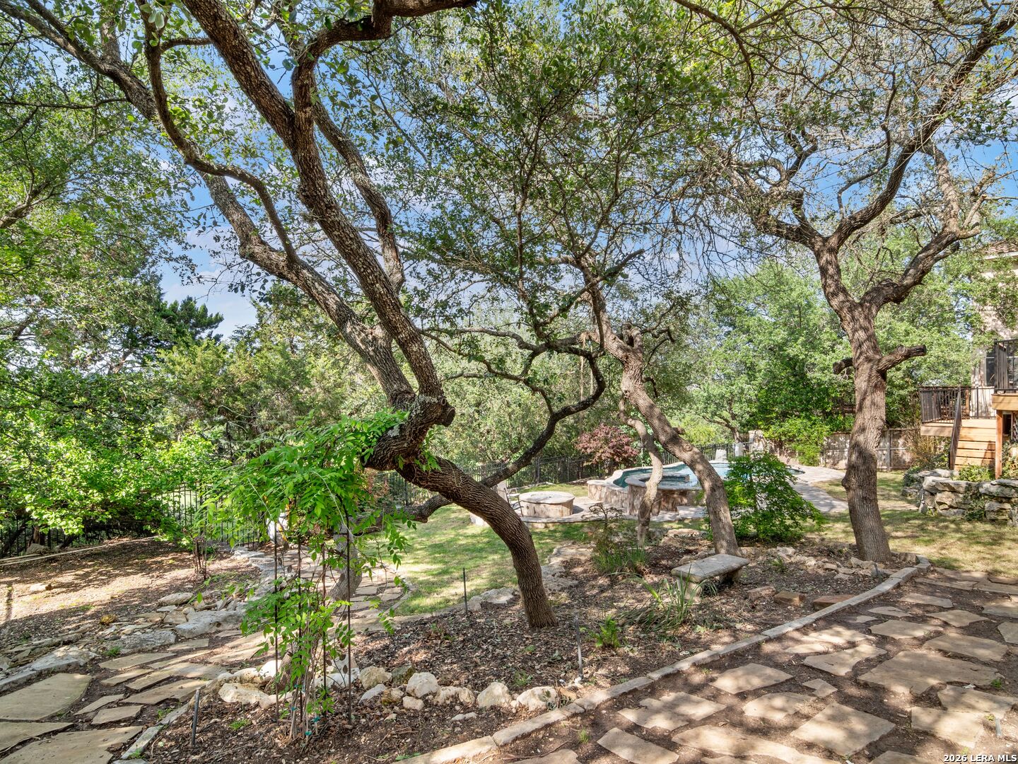631 Sentry Hill San Antonio TX 78260