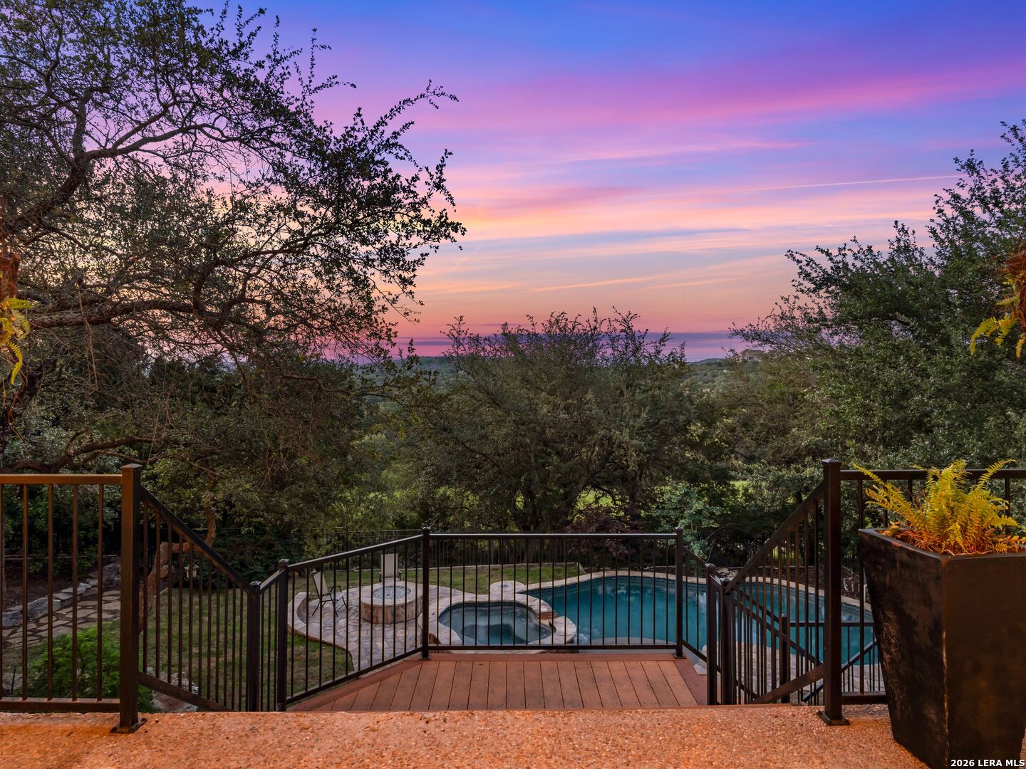 631 Sentry Hill San Antonio TX 78260