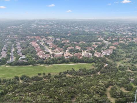 631 Sentry Hill San Antonio TX 78260
