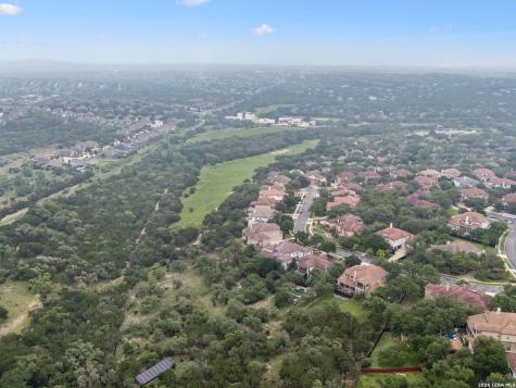 631 Sentry Hill San Antonio TX 78260