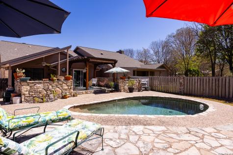 2329 Rock Creek Kerrville TX 78028