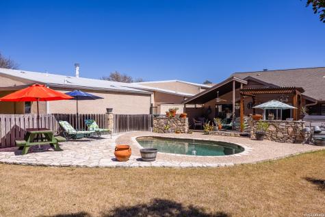 2329 Rock Creek Kerrville TX 78028