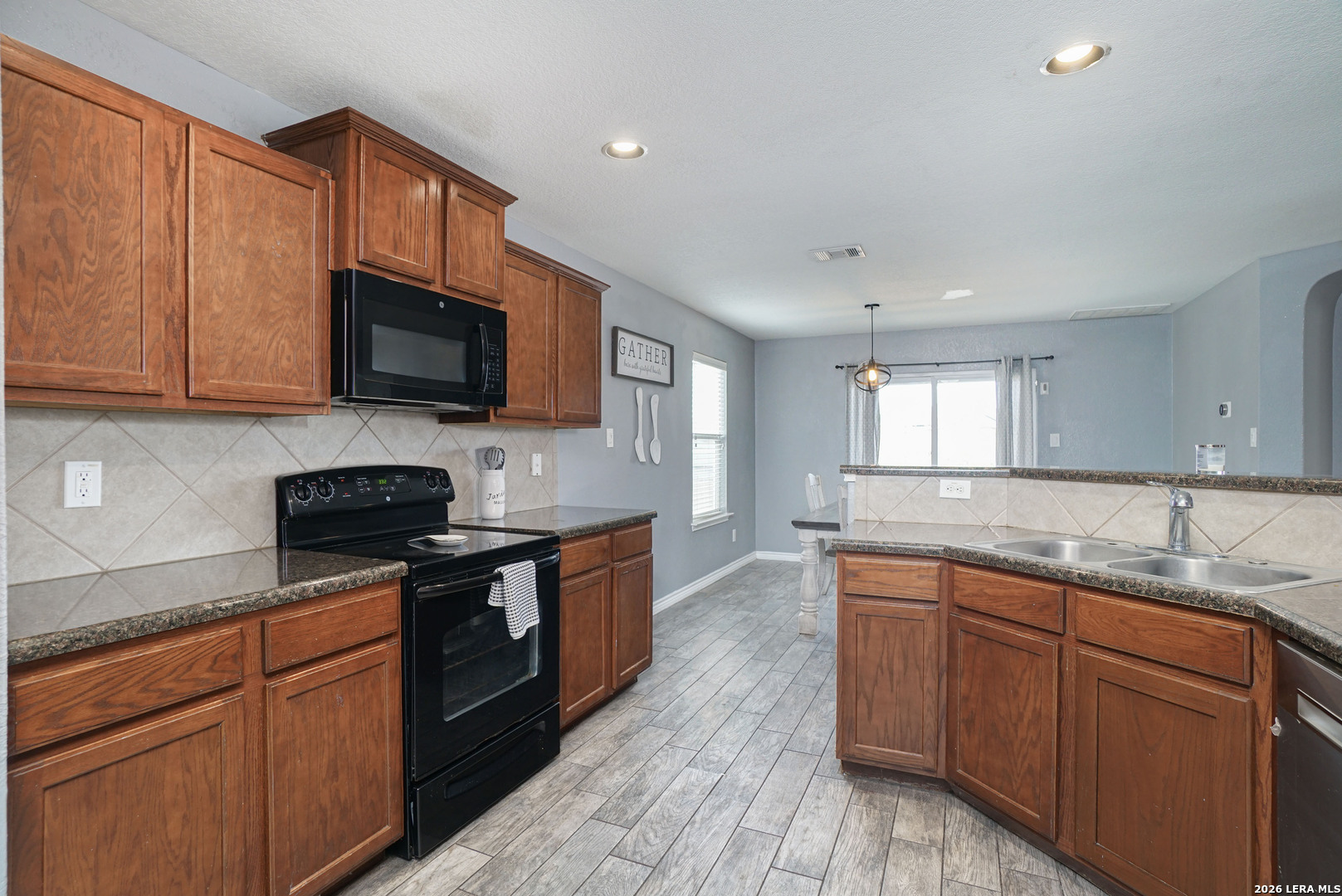 11307 Estufa Canyon San Antonio TX 78245