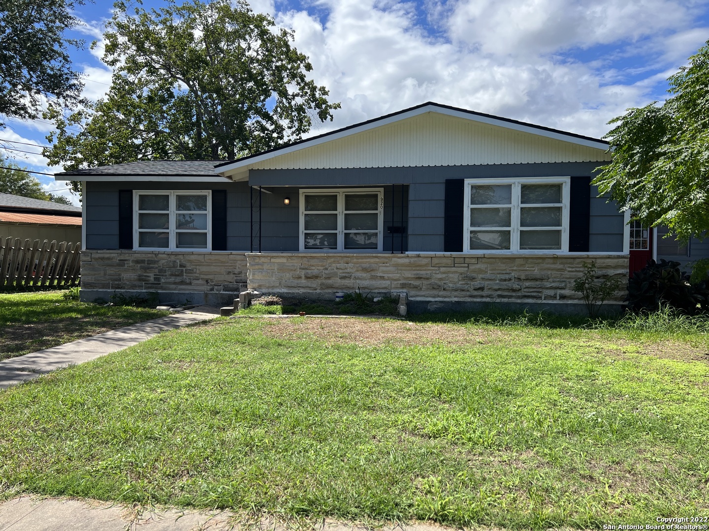 920 Sharon Drive Corpus Christi TX 78412