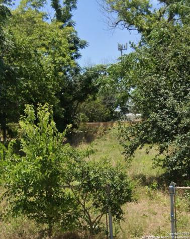 1418 Montana San Antonio TX 78203