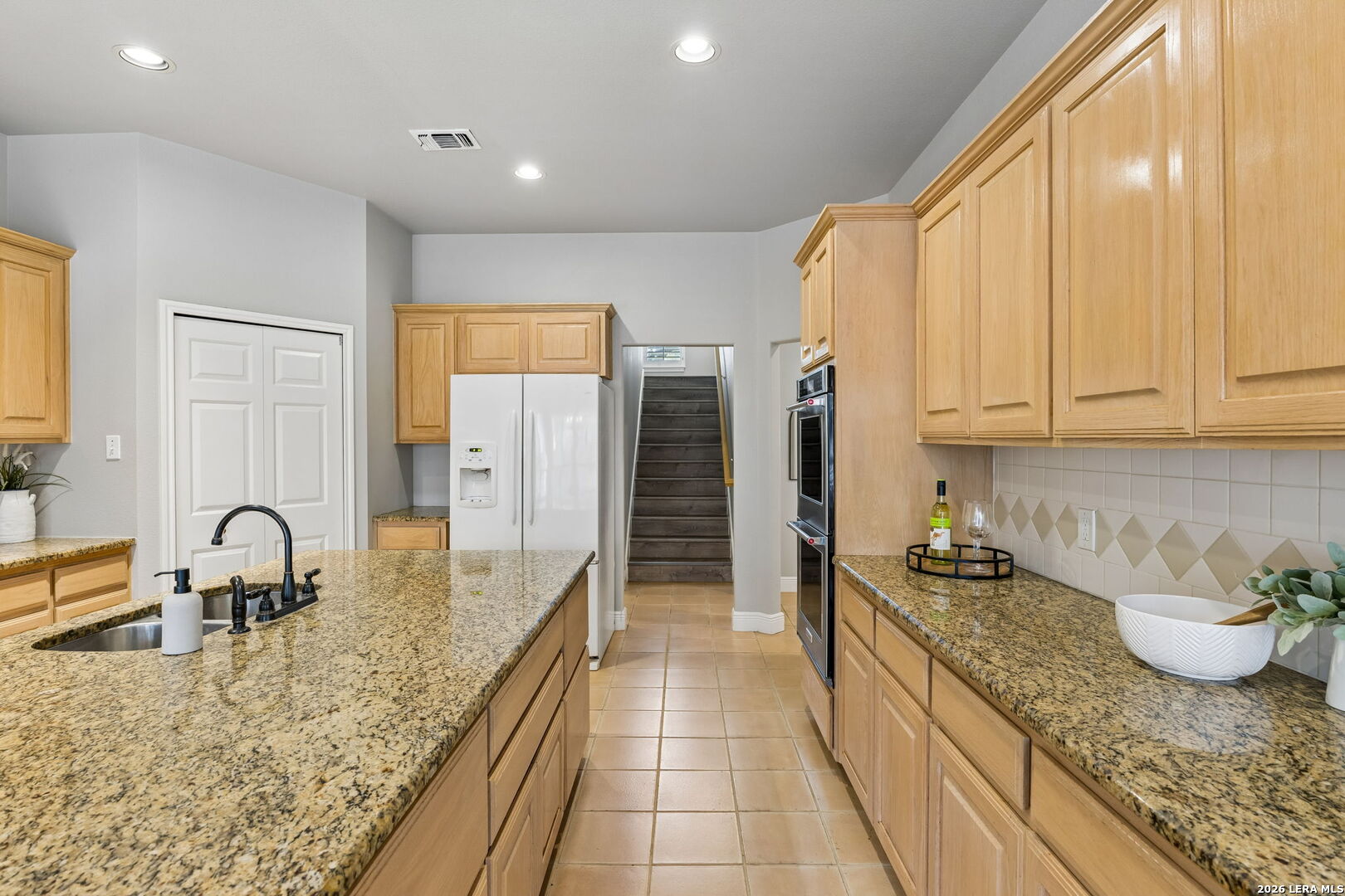 6542 Amber Oak San Antonio TX 78249