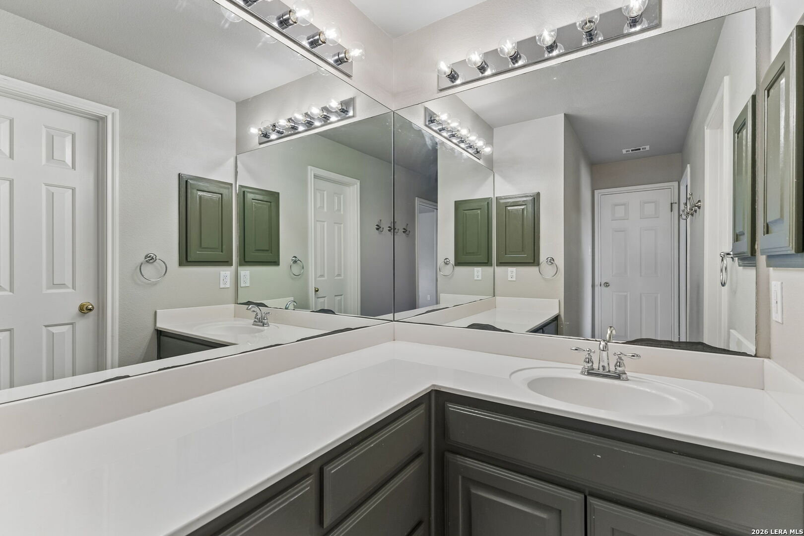 6542 Amber Oak San Antonio TX 78249