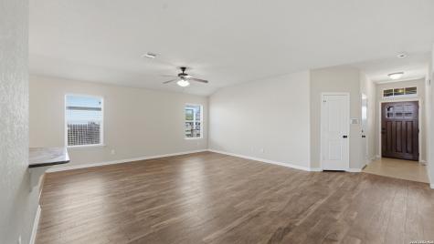 301 Creekview Way New Braunfels TX 78130
