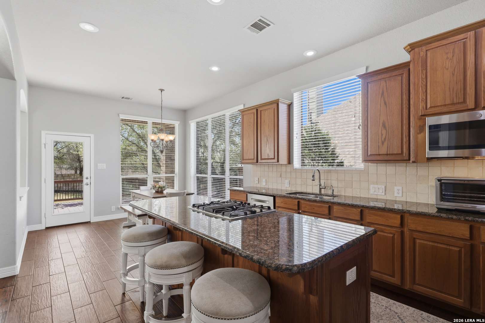 3418 Puesta De Sol San Antonio TX 78261