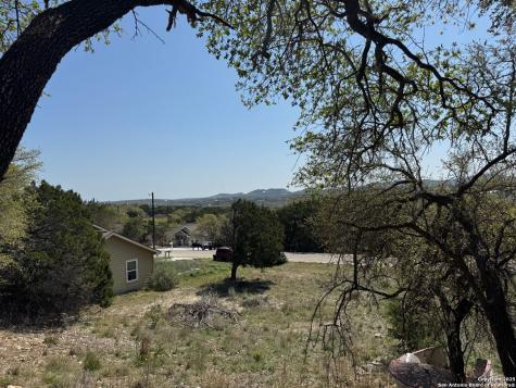 1403 Bonnyview Drive Canyon Lake TX 78133
