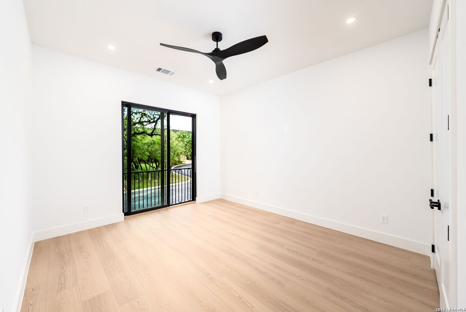 16 Grantham Glen San Antonio TX 78257