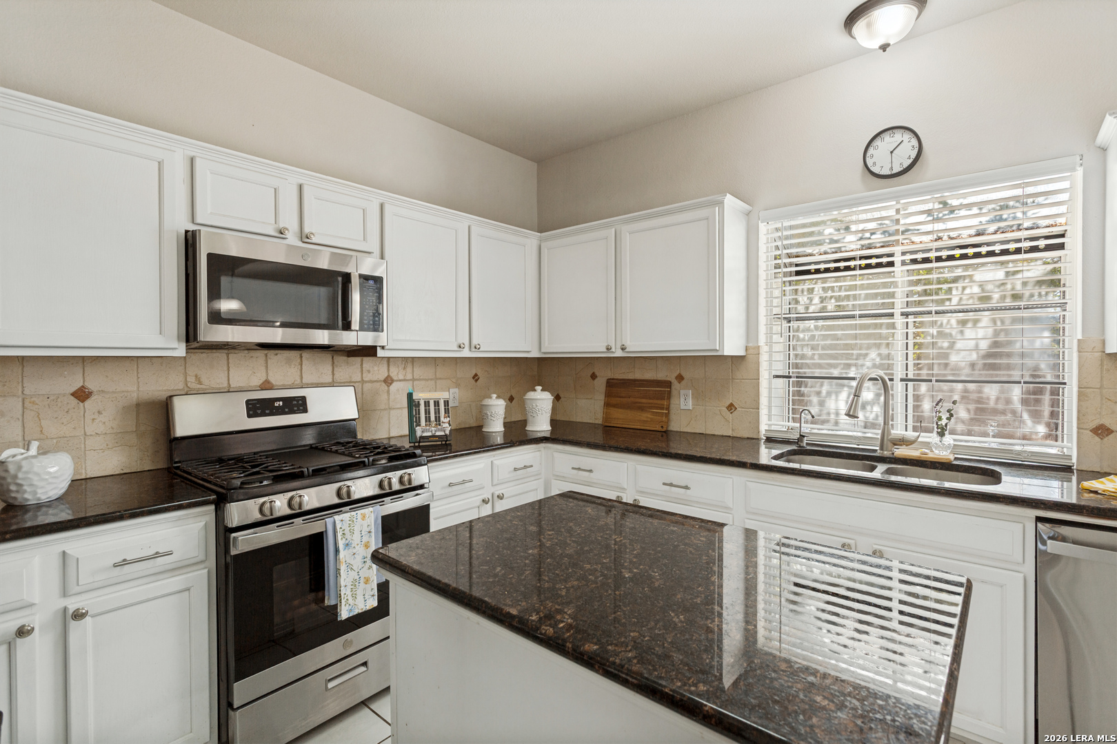 6702 Morning Shadow Lane San Antonio TX 78256