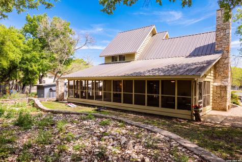 2985 Highway 39 Hunt TX 78024