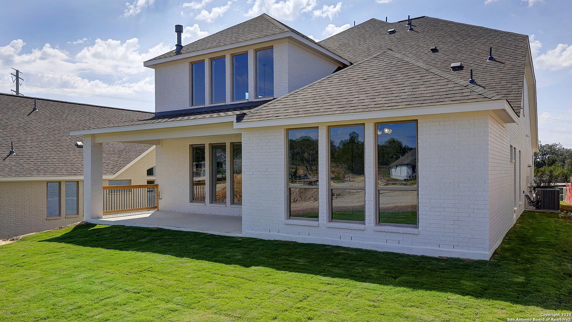 233 Hidalgo Boerne TX 78006